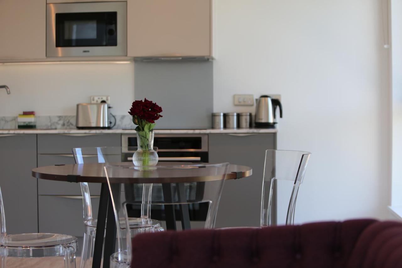 Crown X Chapel Apartments Манчестър Екстериор снимка