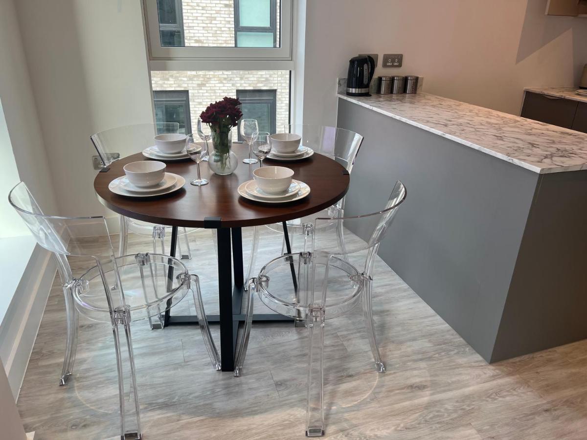 Crown X Chapel Apartments Манчестър Екстериор снимка