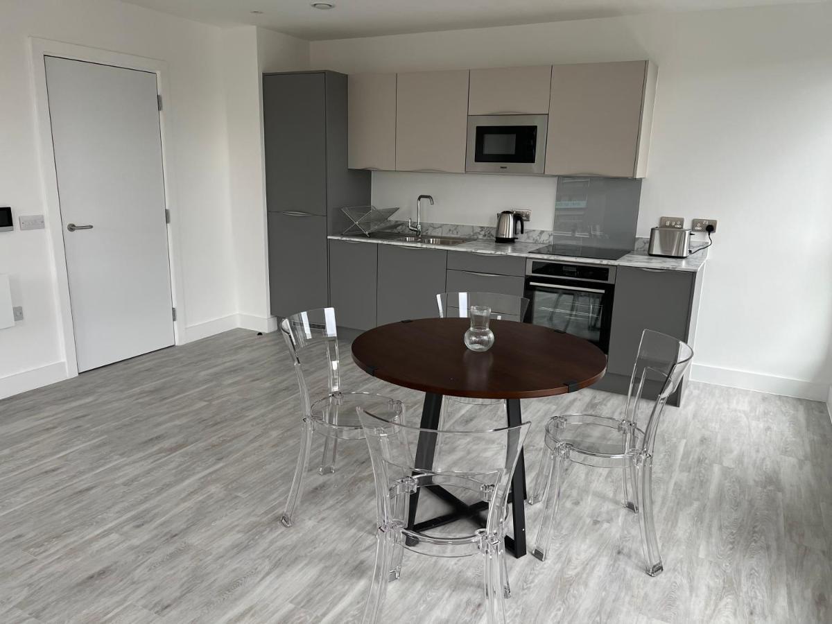 Crown X Chapel Apartments Манчестър Екстериор снимка