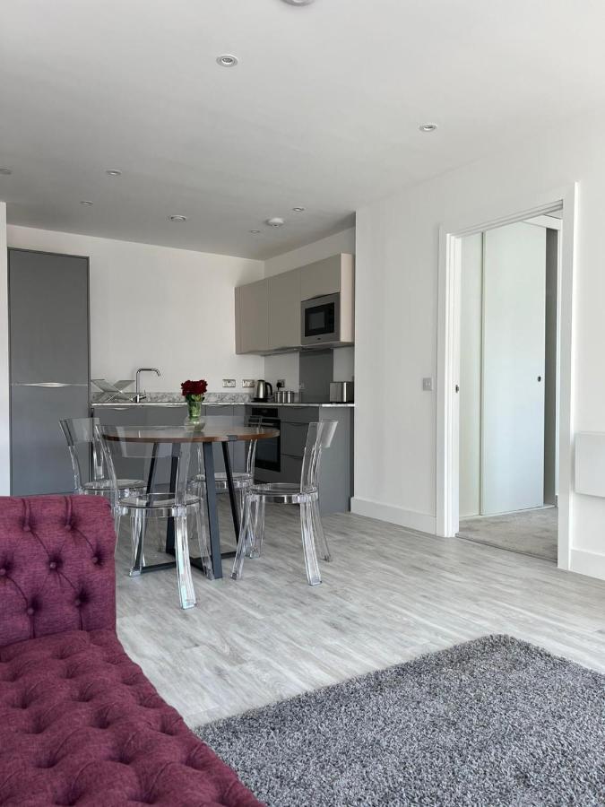 Crown X Chapel Apartments Манчестър Екстериор снимка