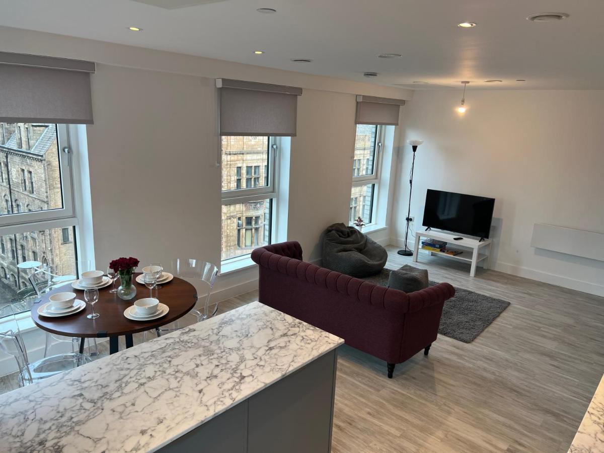 Crown X Chapel Apartments Манчестър Екстериор снимка