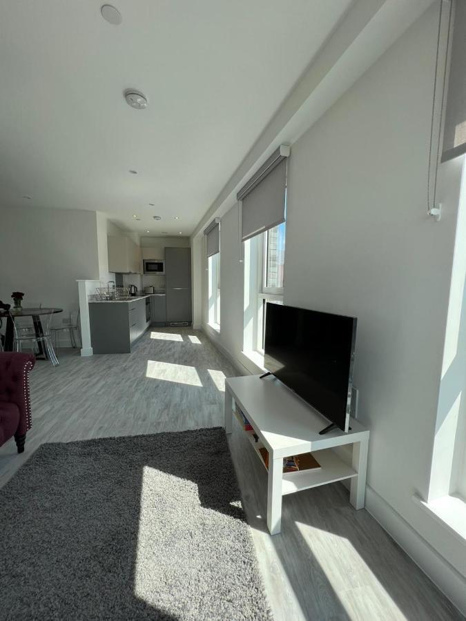 Crown X Chapel Apartments Манчестър Екстериор снимка